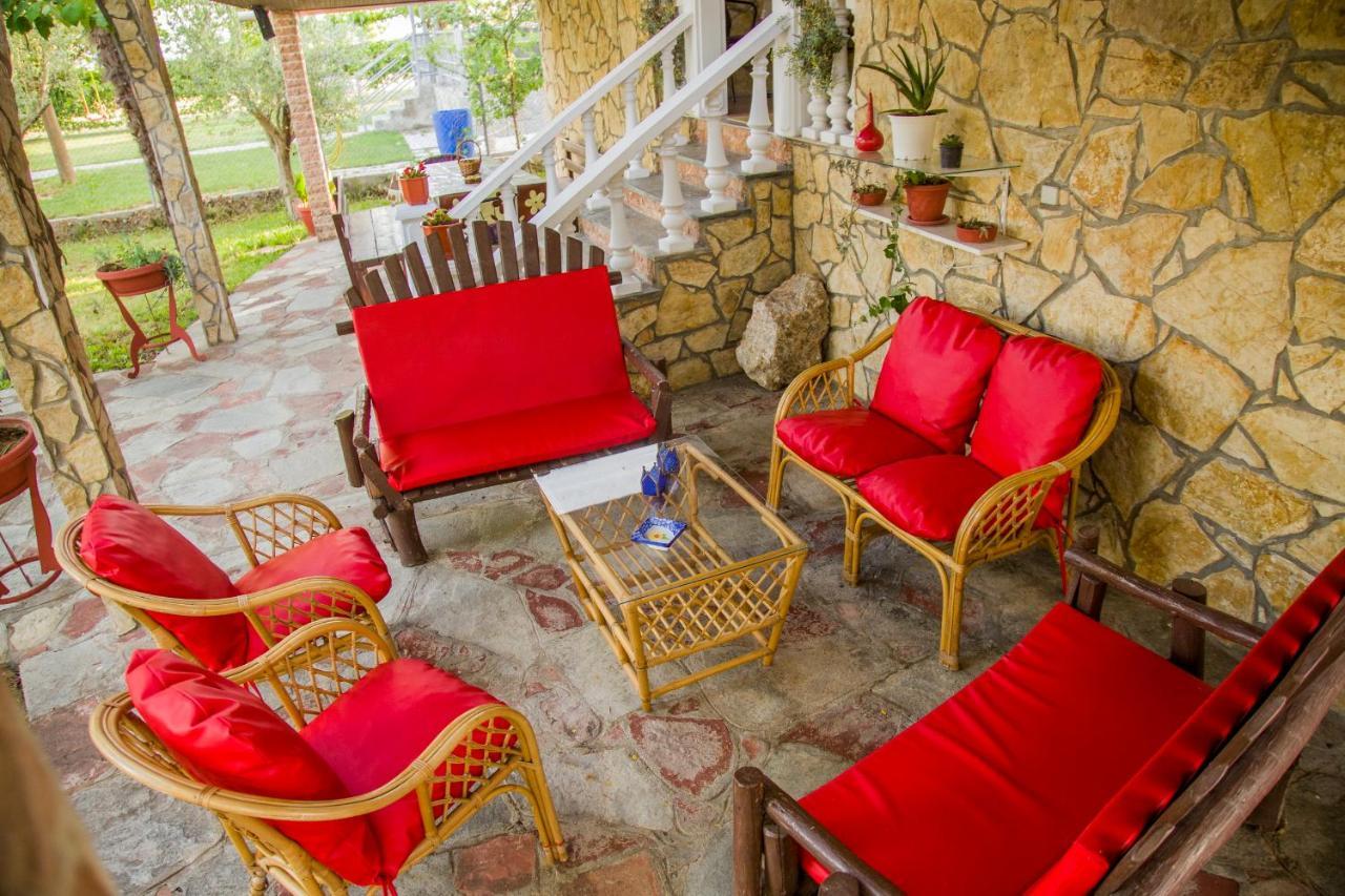 Villa Touzla Офринио Экстерьер фото