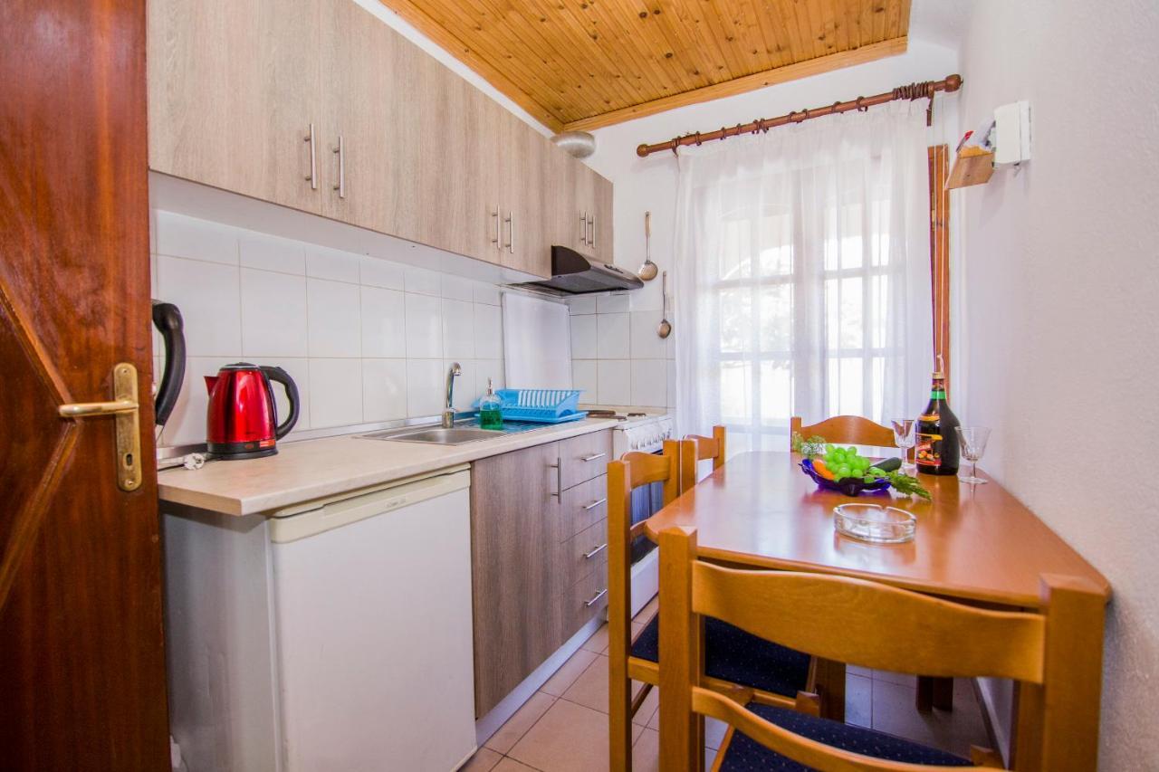 Villa Touzla Офринио Экстерьер фото